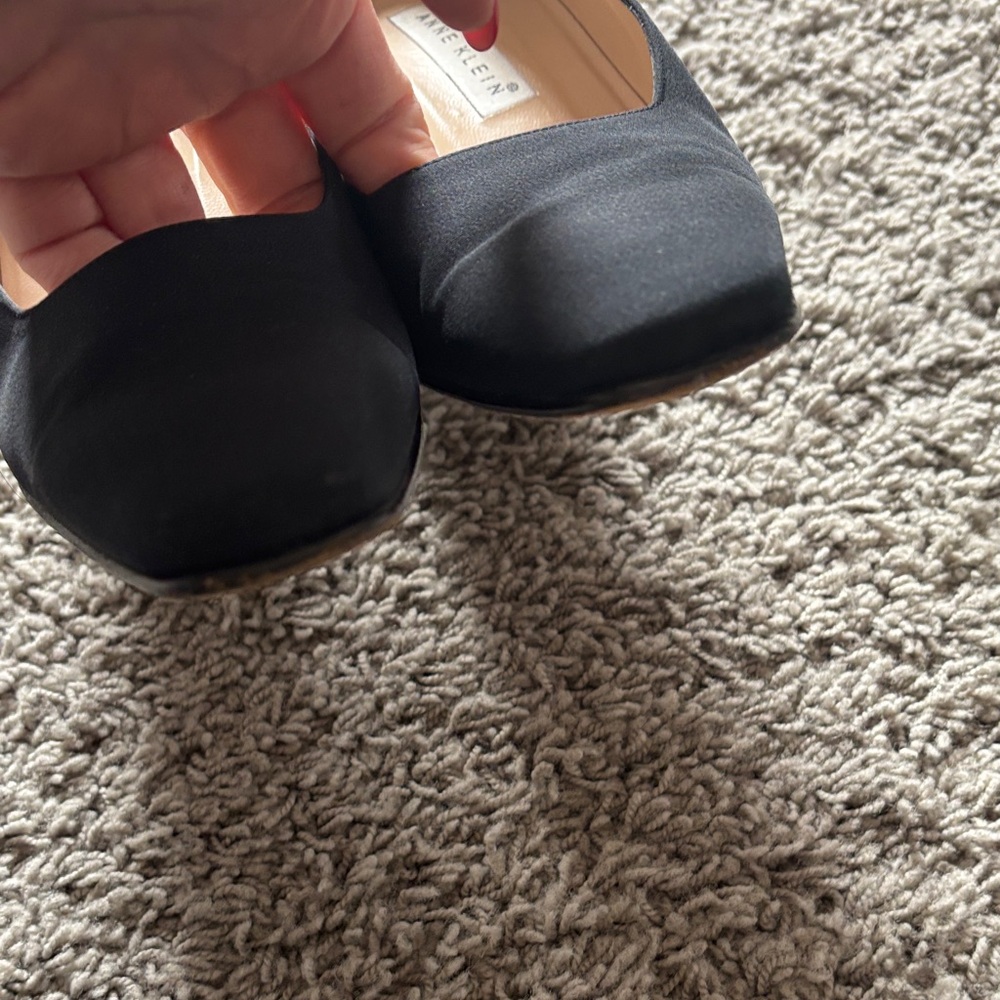 Anne Klein Black Square-Toe Mid Block Heel Pumps - Picture 7 of 13